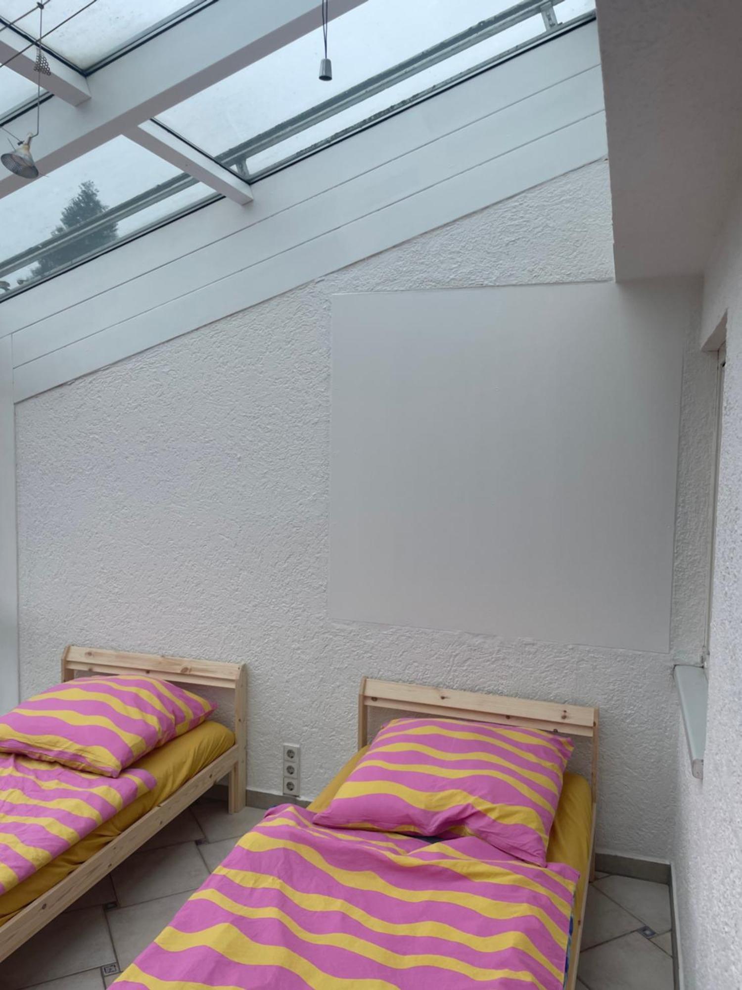 Haus Dambacher - Arbeiter-Monteurzimmer Nuertingen Extérieur photo